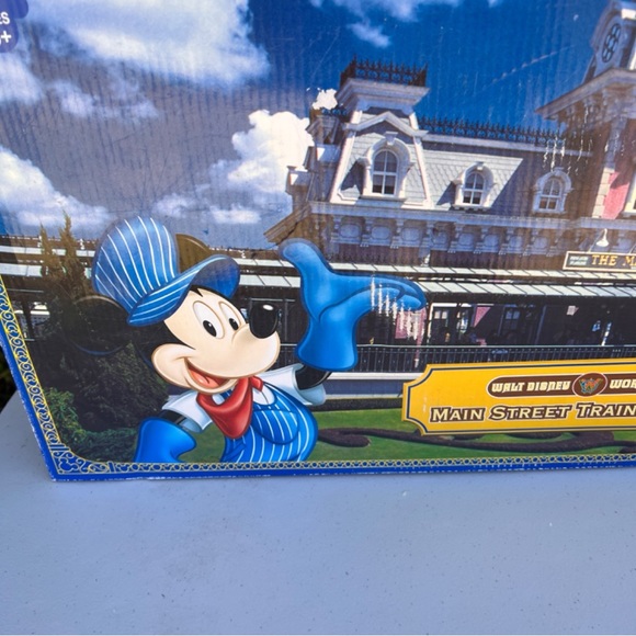 Walt Disney World Railroad RR Main Street Station Theme Park WDW HO Monorail NIB - Picture 3 of 13